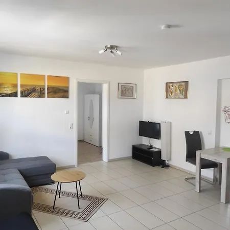 Christoph,nahe Burg Steinsberg Apartment Sinsheim