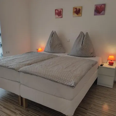 Christoph,nahe Burg Steinsberg Apartmán Sinsheim